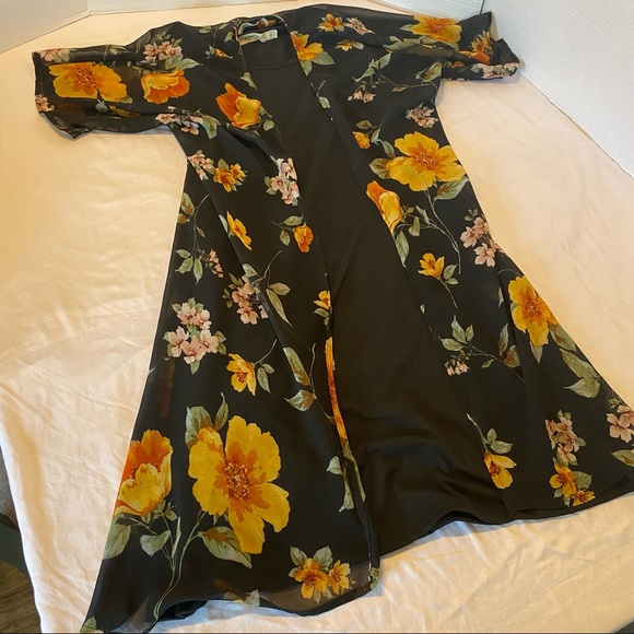 Liberty Love | Maternity Dress | Women Small w/ Floral Cardigan | - Picture 5 of 9